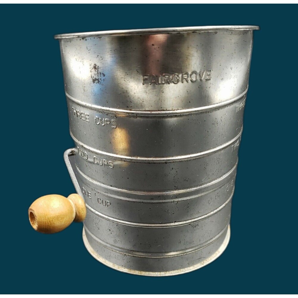 Vintage Metal Flour Sifter Fairgrove Hand Crank Powder Sugar 3 Cup Wood Handle